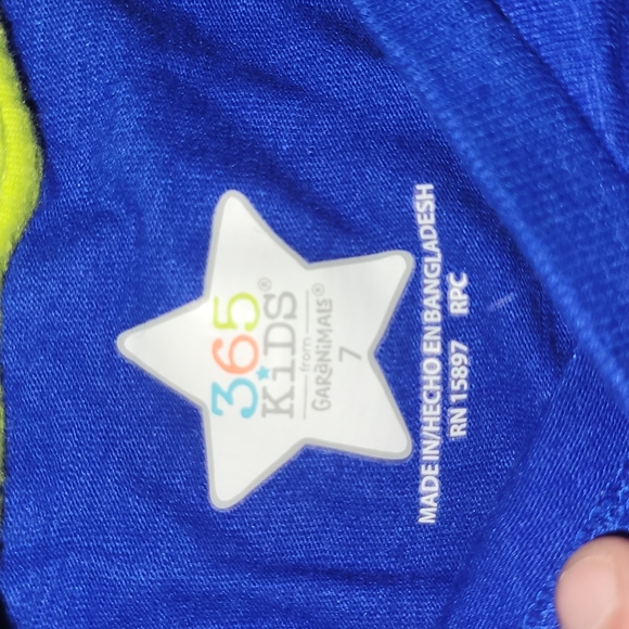 *Donating on 3/12 if not purchased*   Boys T Shirt 👕 Bundle - Picture 9 of 10